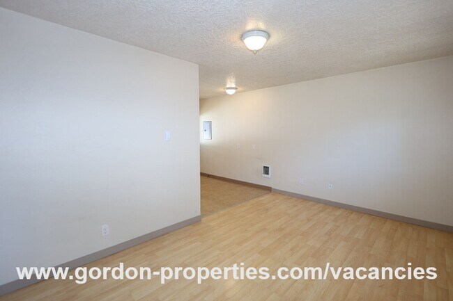 Foto del edificio - SE Arista Dr - 1 bedroom apartment in the ...