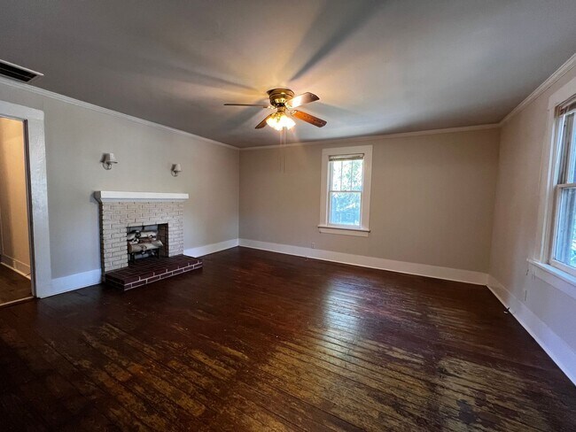 Foto del edificio - 1045 Macon Hwy