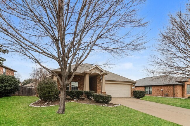 Foto del edificio - $1850 3 Bed/2 Bath/2 Garage Ready for Move-in Home in Mustang Creek