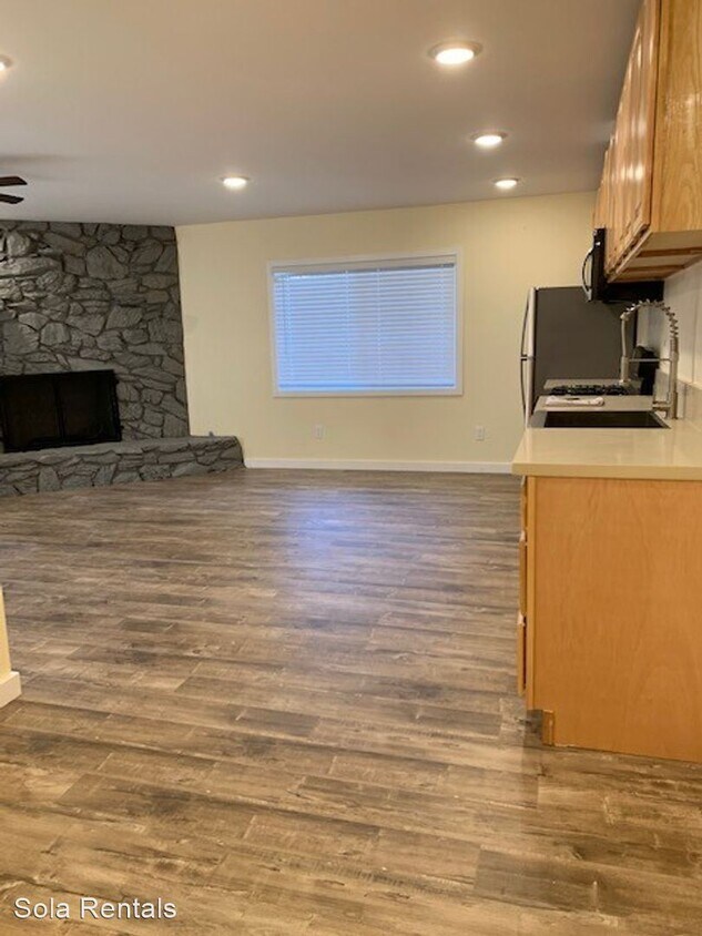 Foto principal - 725 E Artesia Blvd