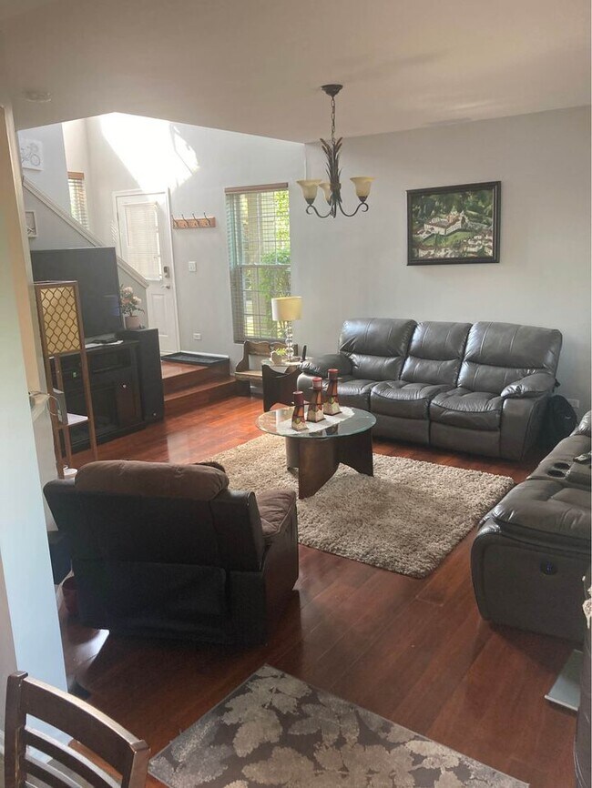 Building Photo - 3348 Cremin Ct