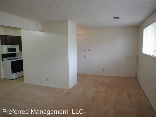 Building Photo - 4701 Mountain Rd
