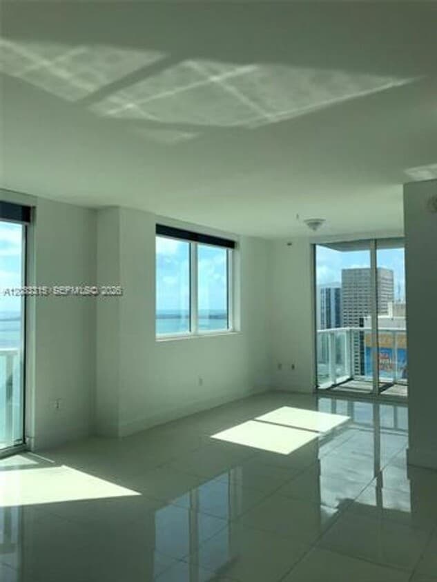 Photo - 244 Biscayne Blvd # 2103, Miami, FL 33132