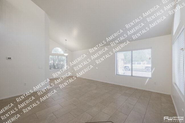 Foto del edificio - 2238 E Bel Air Ln