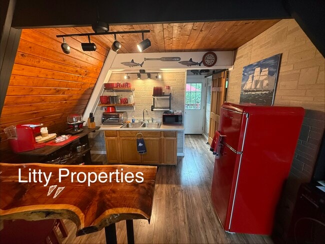 Building Photo - 5708 US-62