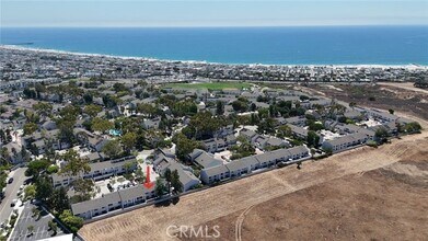 Building Photo - 10 Wild Goose Ct