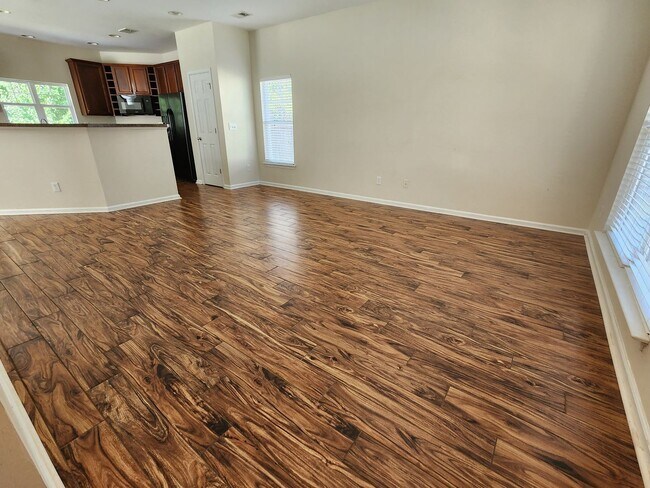 Building Photo - Beautiful Home in Brickhope Greens!