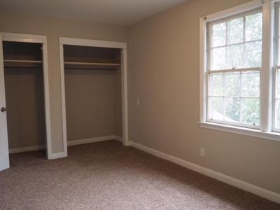 Building Photo - 7107 Patricia Dr