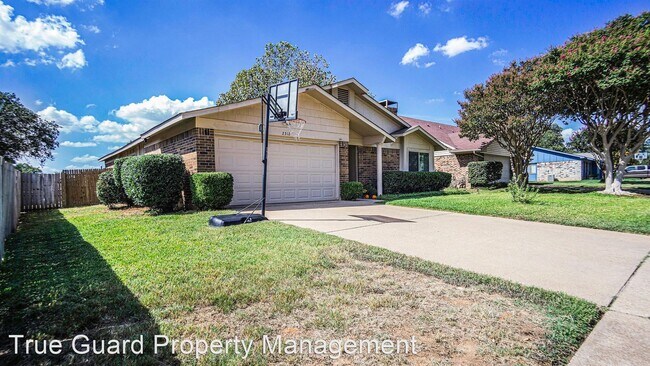 Building Photo - 3 br, 2 bath House - 2312 Sequoia Ln