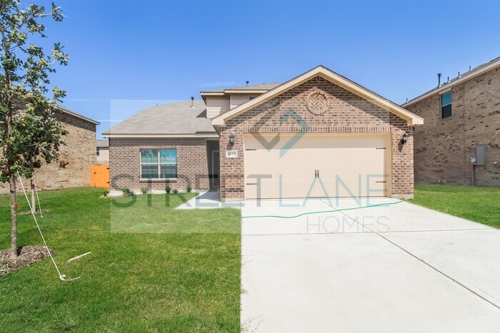 Primary Photo - 3129 Angus Dr