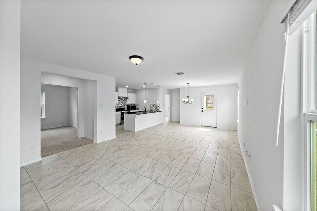 Building Photo - Stunning 1-Story Ranch with Lake View on C...