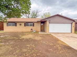 Building Photo - 3313 Belmont Pl