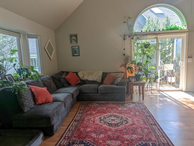 Building Photo - 4894 Curie Ct