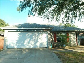 Building Photo - 7837 Wolf Dr