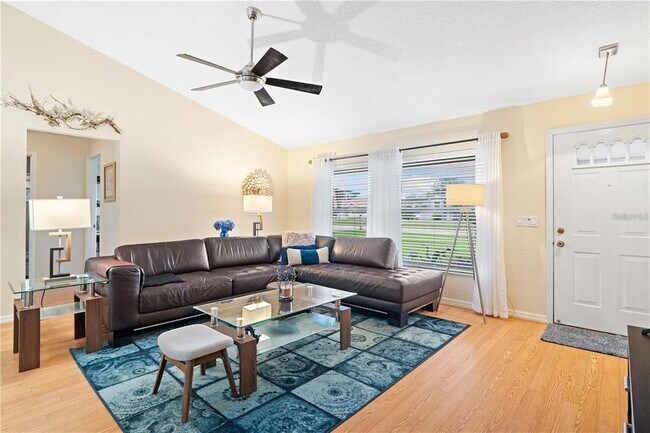 Foto del edificio - 10217 SW 74th Terrace