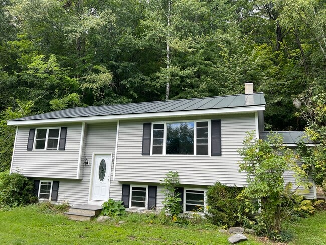 Building Photo - 109 Upper Loveland Rd
