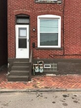 Building Photo - 2423 Wrights Wy