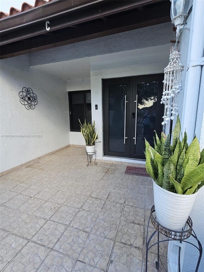 Building Photo - 6201 SW 138th Ct