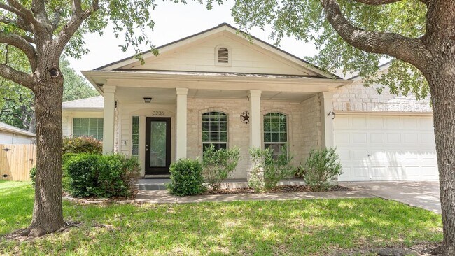 Foto del edificio - 3236 Arroyo Bluff Ln