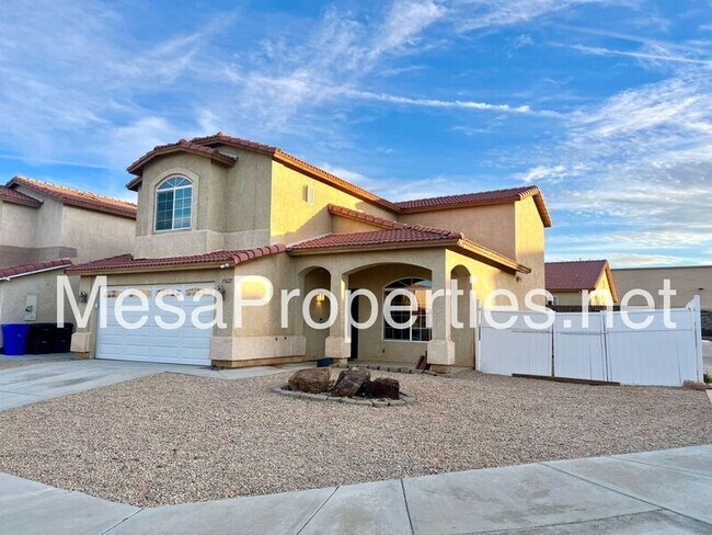 Building Photo - 13627 Glenhaven Way