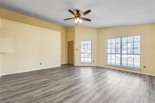 Building Photo - 134 London Ln