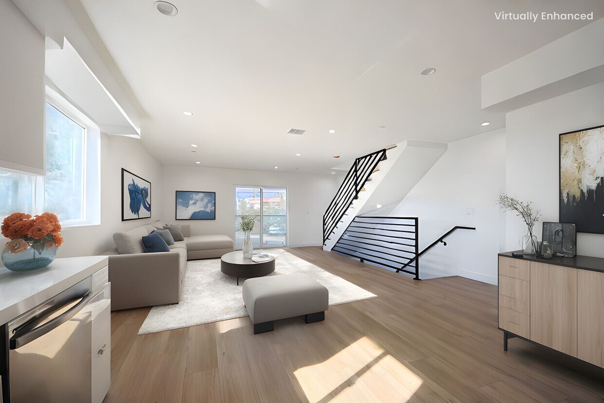 Foto principal - 1638 S Longwood Ave