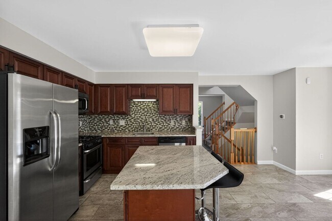 Foto del edificio - 21 Golf View Ct