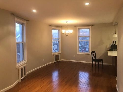 Foto principal - 78-22 81st St