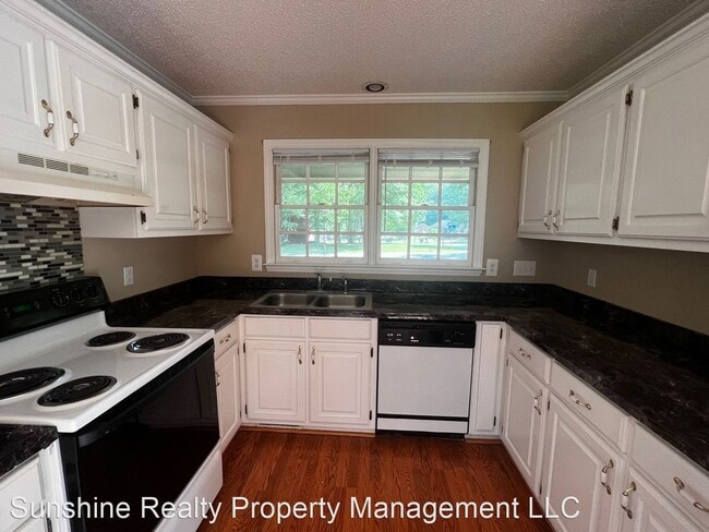 Foto del edificio - 3 br, 2 bath House - 103 DAWN CT