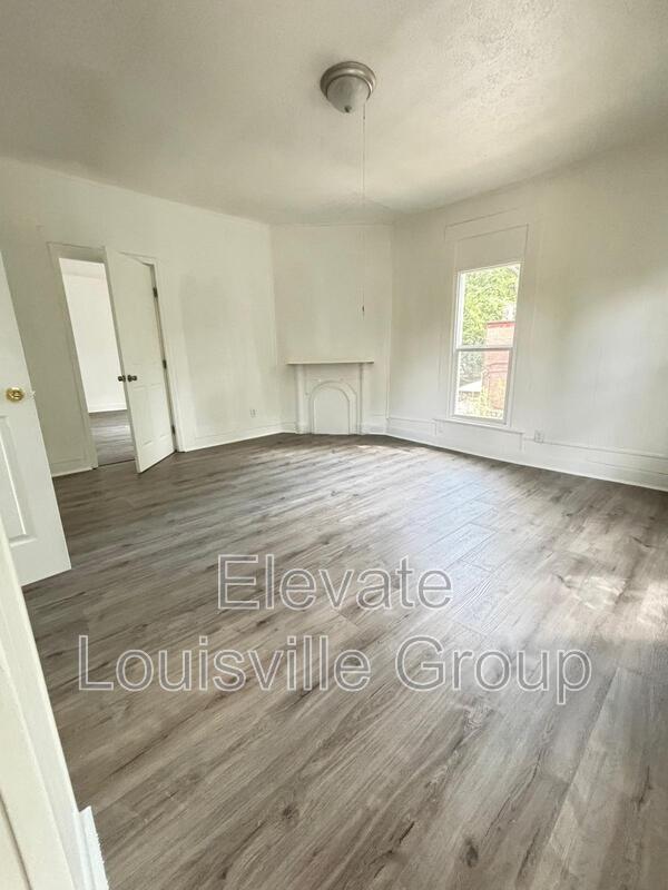 Building Photo - 1123 S Brook St