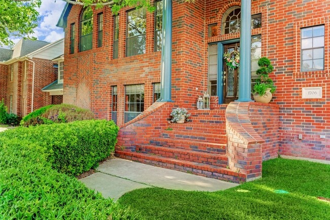 Foto del edificio - 1706 Country Squire Dr