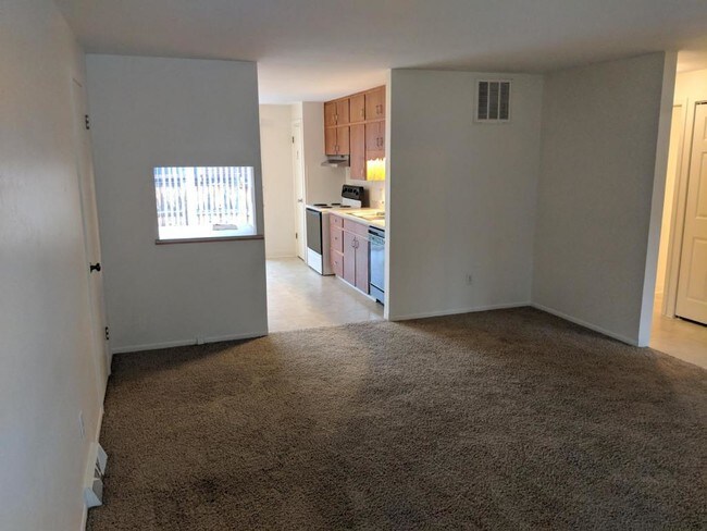 Building Photo - 10256 W 59th Pl. Unit 2