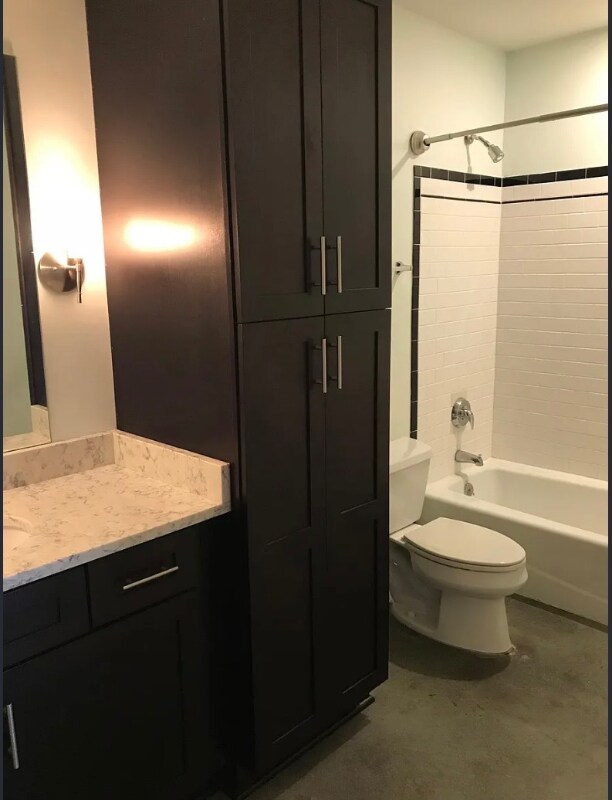 Foto del edificio - 620 Glen Iris Dr NE