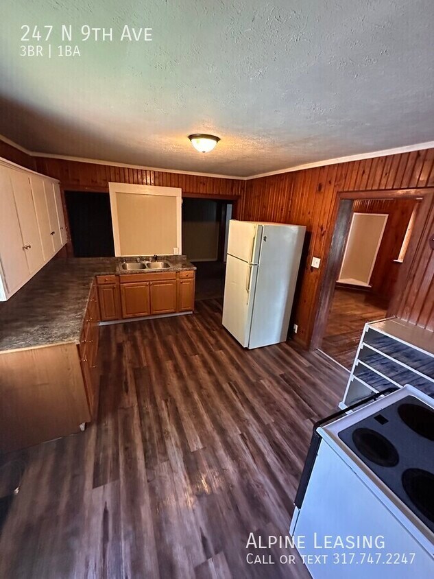 Foto del edificio - 247 N 9th Ave