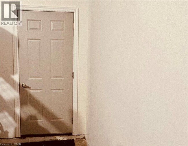 Building Photo - 41 Idlewilde Ln