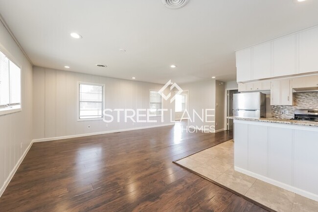 Building Photo - Charming 3 Bedroom in Houston!