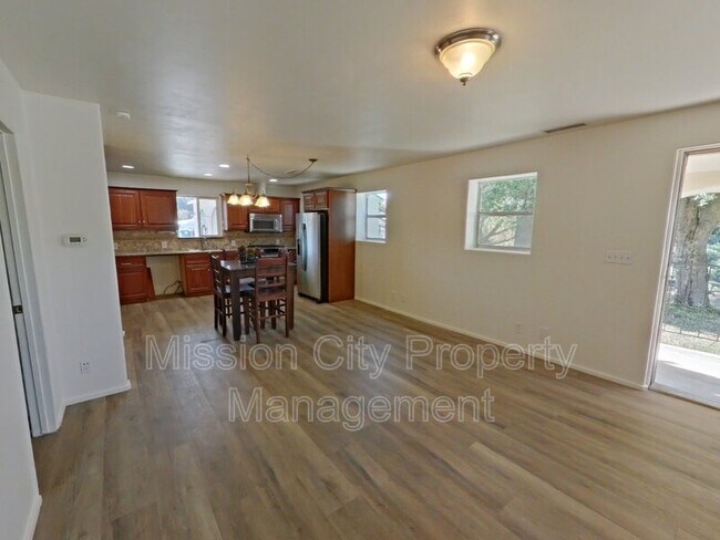 Building Photo - 1210 Toro Canyon Rd