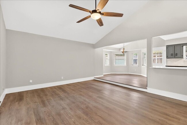 Building Photo - 11613 Cripple Creek Dr