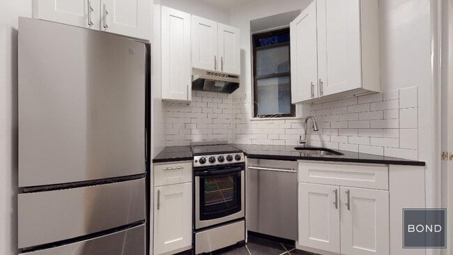 Foto del edificio - 335 E 92nd St