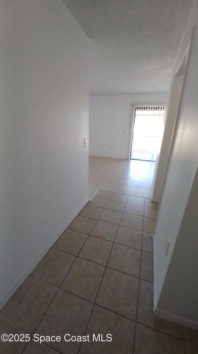 Building Photo - 244 San Paulo Cir