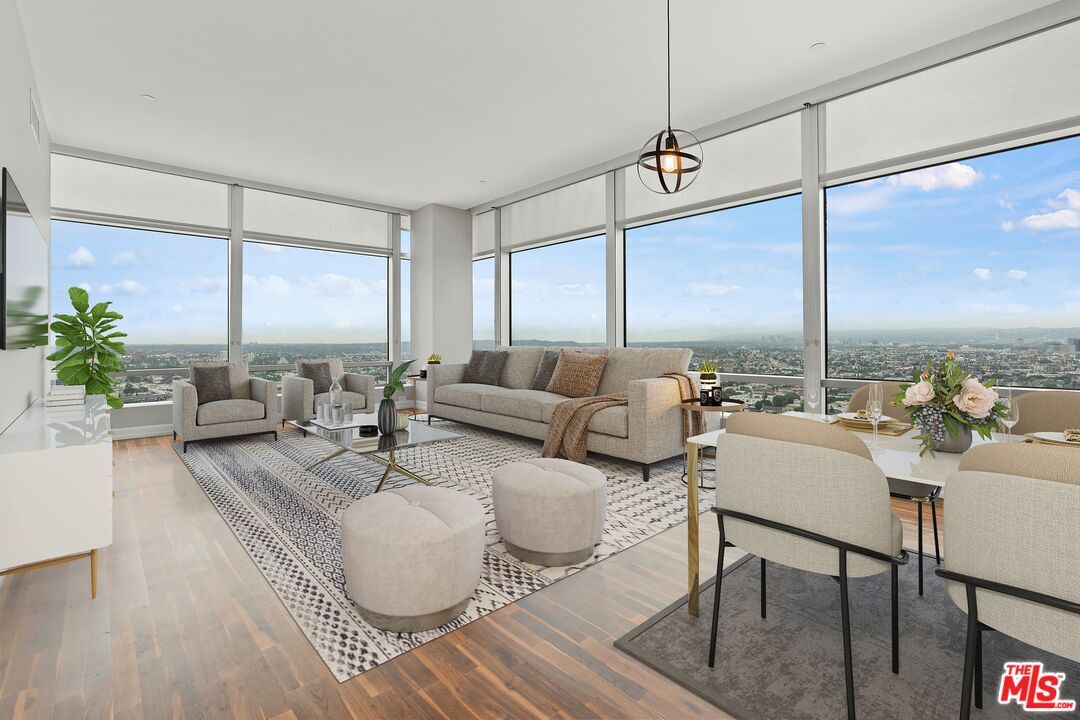 Foto principal - 900 W Olympic Blvd