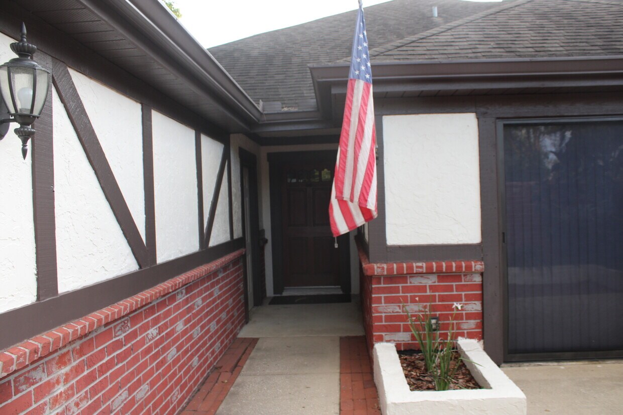 2030 N Carpenter Rd, Titusville, FL 32796 Townhome Rentals in