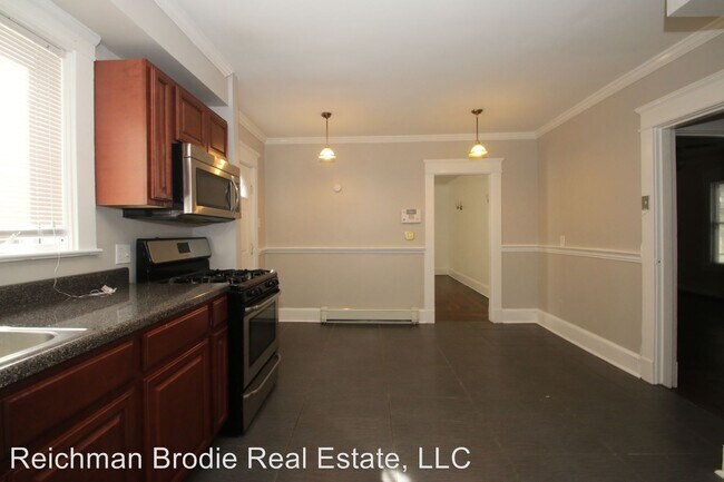 Building Photo - 1555 Ella T Grasso Blvd