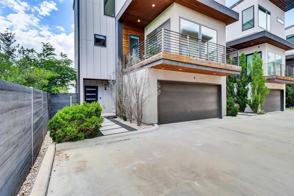 Foto principal - 5605 Sunshine Dr