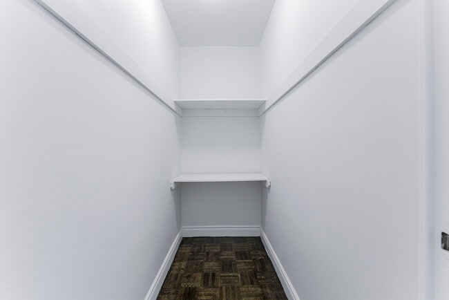 Building Photo - 340 The East Mall