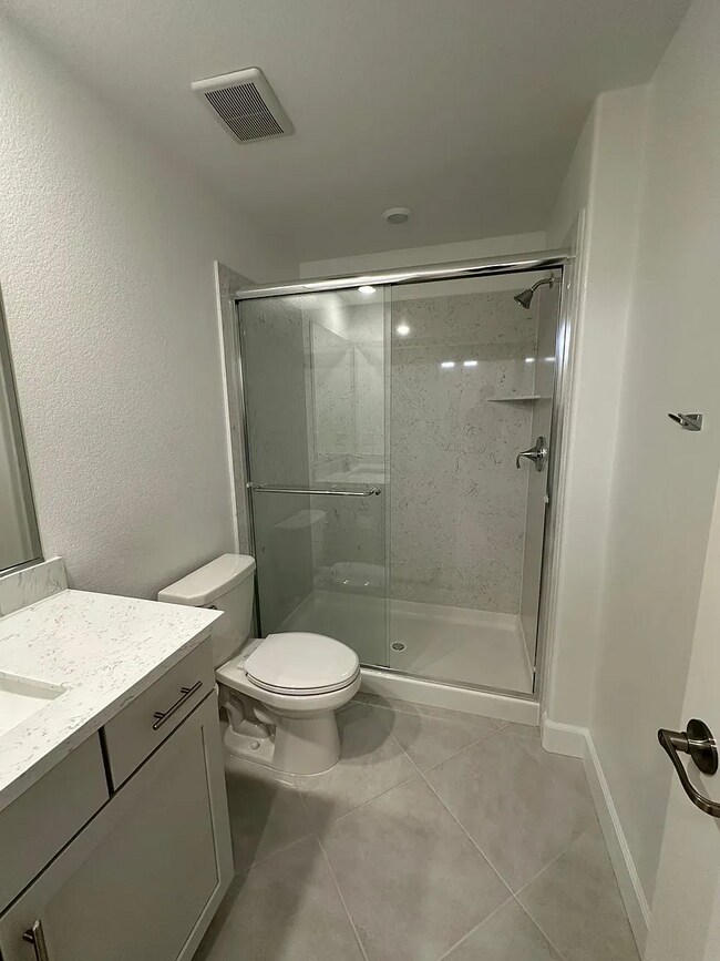 Foto del edificio - Next-Gen Unit(1 bedroom/ 1 bathroom) in Br...