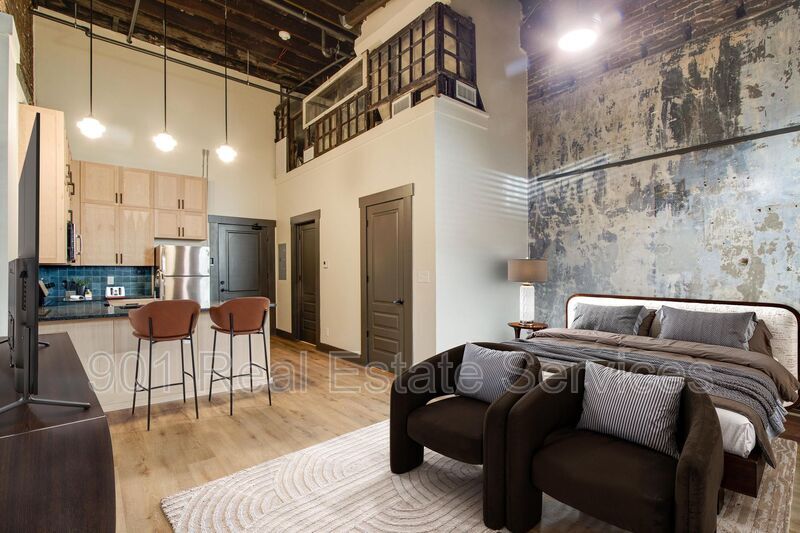 Foto principal - 124 Monroe Ave