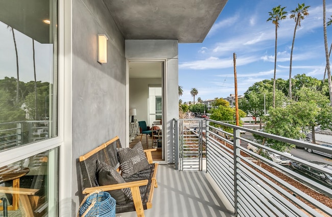 Building Photo - 5801 Camerford Ave. Los Angeles, CA 90038