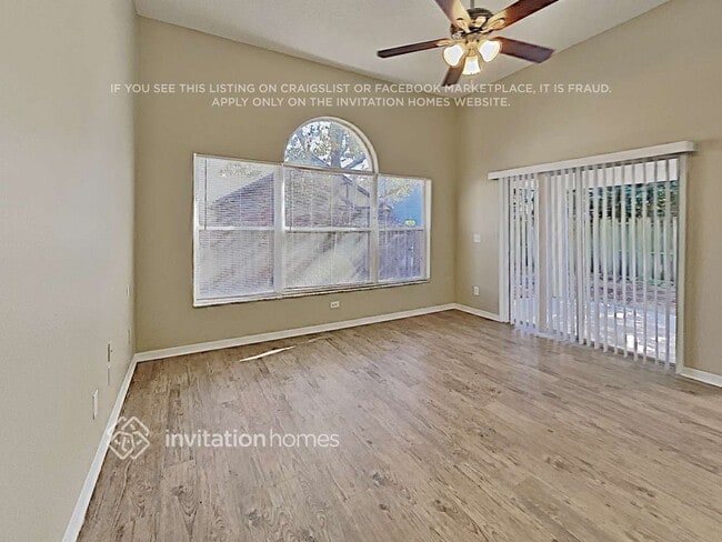Building Photo - 2337 Needham Dr