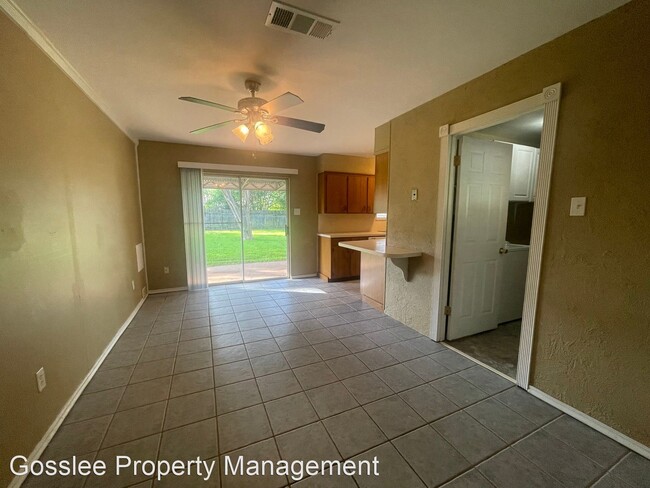 Building Photo - 3 br, 1 bath House - 1636 Bellaire Boulevard